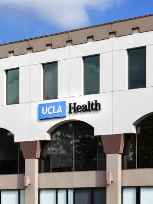UCLA Encino Imaging and Interventional Center UCLA Encino Imaging and Interventional Center